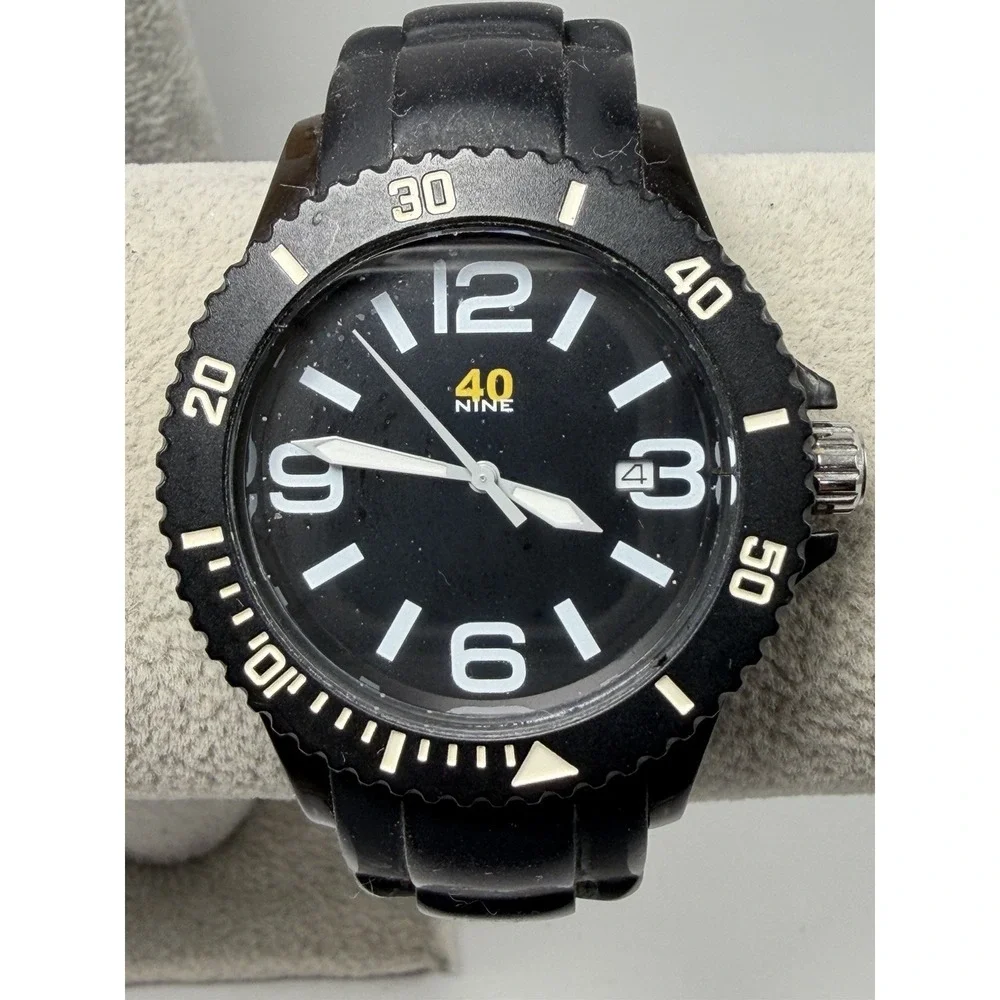 40 Nine New Battery Mens Watch 40MM 8